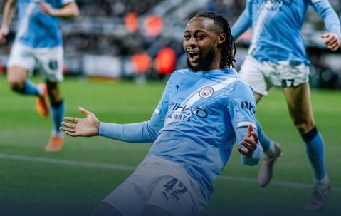 联赛杯半决赛曼城2比0纽卡，塞梅尼奥连场建功，曼市德比迎难点