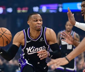 米切尔33+8小萨24+16 莫布利29+13+8骑士力克国王