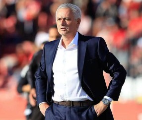 穆里尼奥领军本菲卡3-0胜出,稳步晋级葡联杯四强,三冠王伟业或成现实