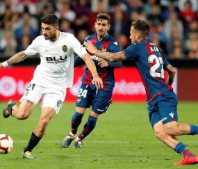 西甲保级生死战！莱万特主场背水一战VS皇家社会客场低迷，1-1平局成救命稻草？