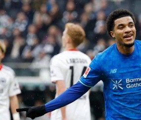 3连胜喜迎曙光！昔日德甲冠军勒沃库森大胜法兰克福，拜仁领跑争四局势激烈