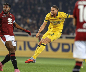 让二追三!普利西奇替补双响助AC米兰3-2逆转都灵,登顶意甲榜首