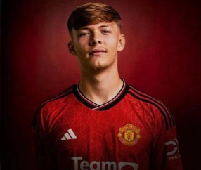 2600万卖掉,33场造31球!曼联肠子悔青:自家青木成法甲射手王