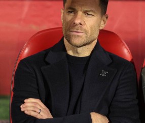 皇马将德甲球星列入夏窗引援名单，但面临来自宿敌的实质性兴趣威胁