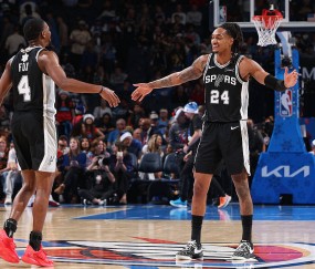 马刺半个月三杀卫冕冠军雷霆 取得联盟最长8连胜