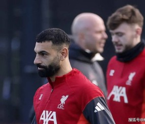 34岁萨拉赫回归?3场替补风波后迎转机,利物浦还需要他?