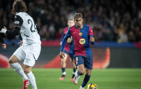 欧冠焦点前瞻：切尔西迎战开云巴萨，策略与节奏是最大看点