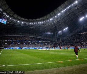 埃基蒂克的失误与维尔茨的沉默：利物浦与曼城的战术争夺战