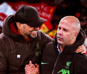 三场定生死!利物浦若全败,斯洛特恐成赛季首位下课主帅!