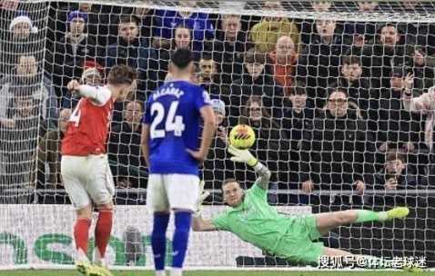 阿森纳拿下圣诞冠军，枪手球迷却在“瑟瑟发抖”，历史魔咒不堪回首