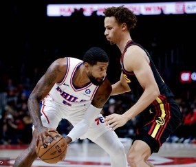 乔治空砍35分约翰逊12+10+12 老鹰险胜76人