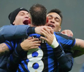 足坛悲喜一夜！欧冠冠军1-0登顶法甲榜首，国米6-2大胜6分领跑，韩国爆冷点球输越南