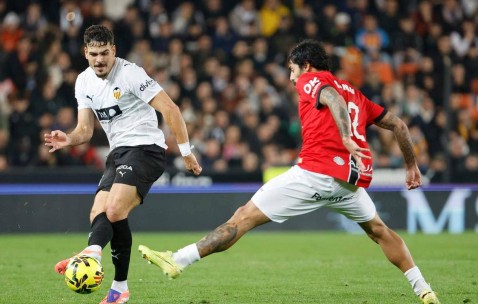 26岁皇马旧将挺身而出，瓦伦西亚主场顽强逼平马略卡，成功避免西甲两连败