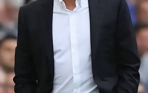 仍坚守防守策略，让穆里尼奥遭遇指责：0-3输球的他“真老了”