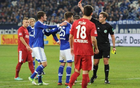 德甲争冠集团卡位战！勒沃库森VS弗赖堡：“药厂”主场能否延续强势？