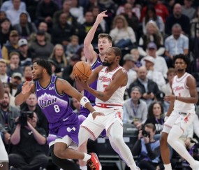 杜兰特空砍32+9马尔卡宁29分 爵士背靠背复仇火箭