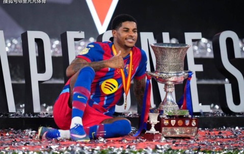 曼联“弃太子”在诺坎普复活，3000万买他值不值