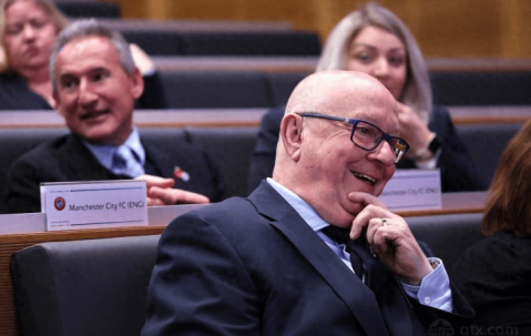 切尔西秘书大卫·巴纳德宣布退休，结束24年职业生涯。