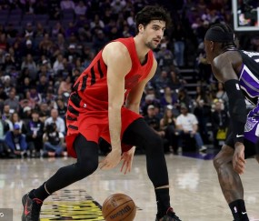 杨翰森2分1助 阿夫迪亚30+8+8开拓者胜国王