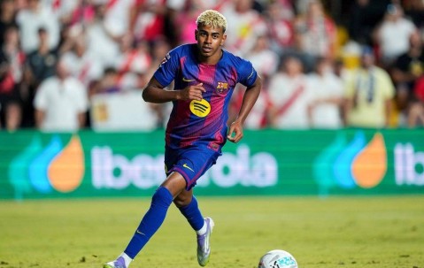 不止是天赋：亚马尔与梅西的“非比较”之路