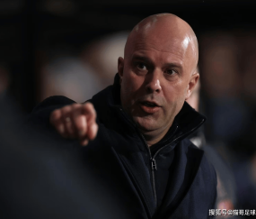 卡拉格最新点评斯洛特:若无缘欧冠,帅位将面临严峻考验