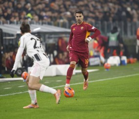 2-1，尤文3连胜+逼近意甲前四，孔塞桑破门+伤退，奥蓬达处子球