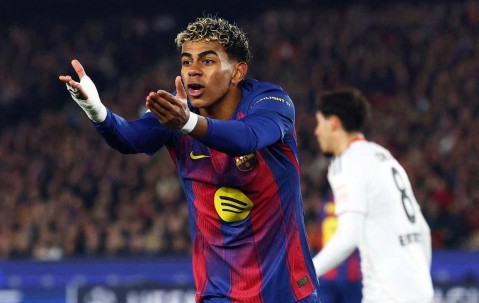 巴萨逆转德甲劲旅法兰克福，孔德梅开二度，拉什福德与亚马尔精彩助攻