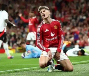 博加德建议加纳乔留队，斯洛特可以学习安胖