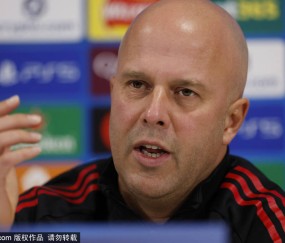 斯洛特:萨拉赫有权不满但不该向媒体说 俱乐部需要做出处理