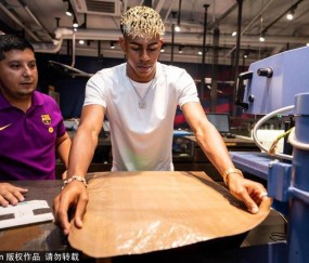 巴塞罗那新星拉明·亚马尔：未来的西甲传奇