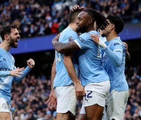 曼城2-0狼队终结四轮不胜,新援格伊首秀出色,争冠悬念回来了