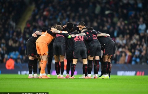 哈兰德：与卡拉格、罗伊·基恩一起参加节目？那我得叫上我爸爸