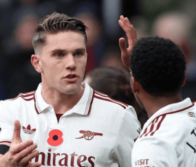 英超夺冠最大热门诞生:25分领跑,9连胜,连续7场零封