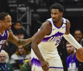 杰克逊23分德罗赞20分 爵士送国王14连败