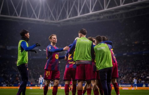 巴萨豪取9连胜，49分领跑西甲榜首，全方位完爆皇马