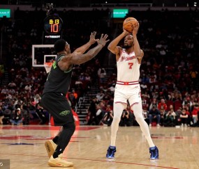 里程碑！杜兰特超越诺维茨基荣升NBA历史得分榜第6