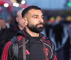 萨拉赫被斯洛特禁赛引风波!鲁尼嘲讽埃及球王,我与穆里尼奥合作愉快