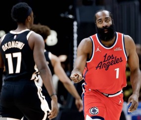 哈登27分9助9伦纳德21分 快船客场大胜老鹰