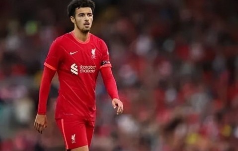 4500万欧的世界级中场！24岁天才惊艳欧冠，利物浦争冠没他不可