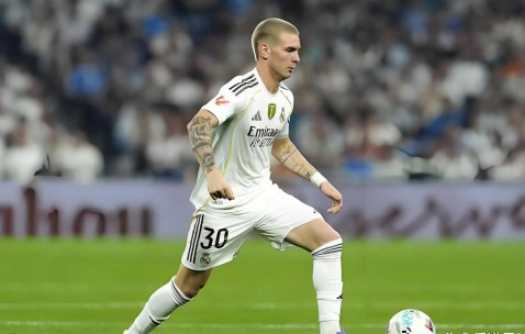 为世界杯而战：马斯坦图诺急需在皇马重夺上场机会