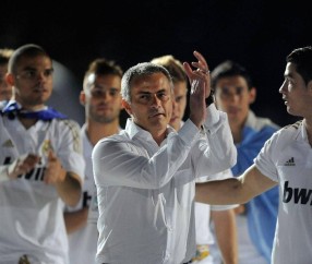 7分差距+欧冠绝境！穆里尼奥的本菲卡生涯，只剩10天决定去留