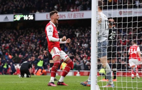 天空：英超以及欧洲范围内多队关注阿森纳右后卫本·怀特