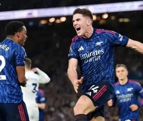 4-0横扫利兹联＋终结联赛3轮不胜＋领先优势扩大至6分！