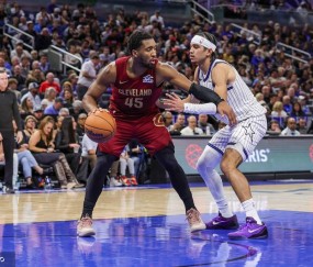 米切尔36+5+9班凯罗27+5 骑士轻取魔术迎三连胜