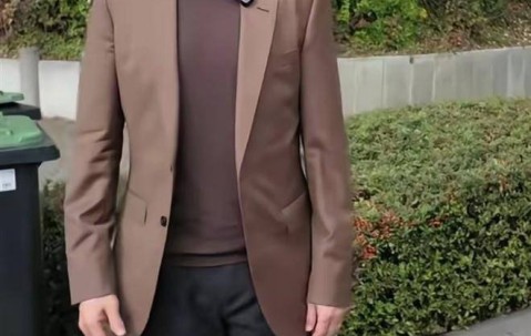 杨晨接国安？球迷吵翻了！德甲光环+自己人，这次选帅赌对了还是想简单了？