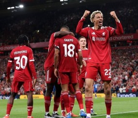 凌晨欧冠19亿欧元对决,利物浦19人残阵战国米,萨拉赫被弃!