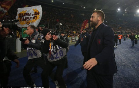 罗马2-0完胜萨索洛！加斯佩里尼率队紧追双米，欧冠资格争夺战愈演愈烈