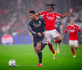 神奇欧冠夜：本菲卡4-2皇马压哨晋级 利物浦6-0 曼城2-0压线直通