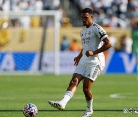 西甲史诗级危机！皇马后防线仅剩1人，客战黄色潜水艇阿韦洛亚如何拆解夺冠难题？