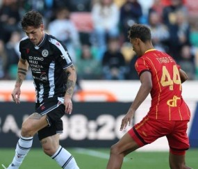 意甲：甘德尔曼闪击，班达制胜球，莱切2-1绝杀乌迪内斯新年首胜